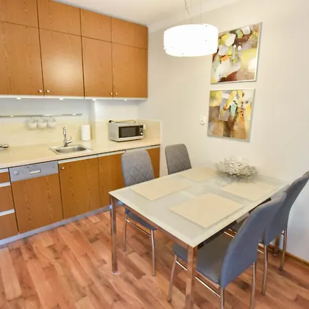 Mistral Z Parkingiem - Promenada & Morze - Na Wyspie