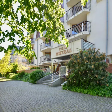 Mistral Z Parkingiem - Promenada & Morze - Na Wyspie