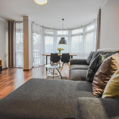 Mistral Z Parkingiem - Promenada & Morze - Na Wyspie Апартаменты *