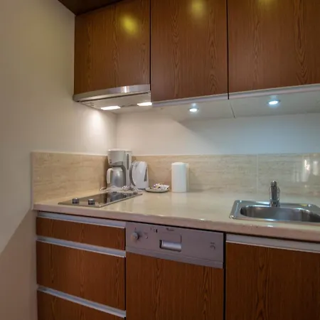 Mistral Z Parkingiem - Promenada & Morze - Na Wyspie